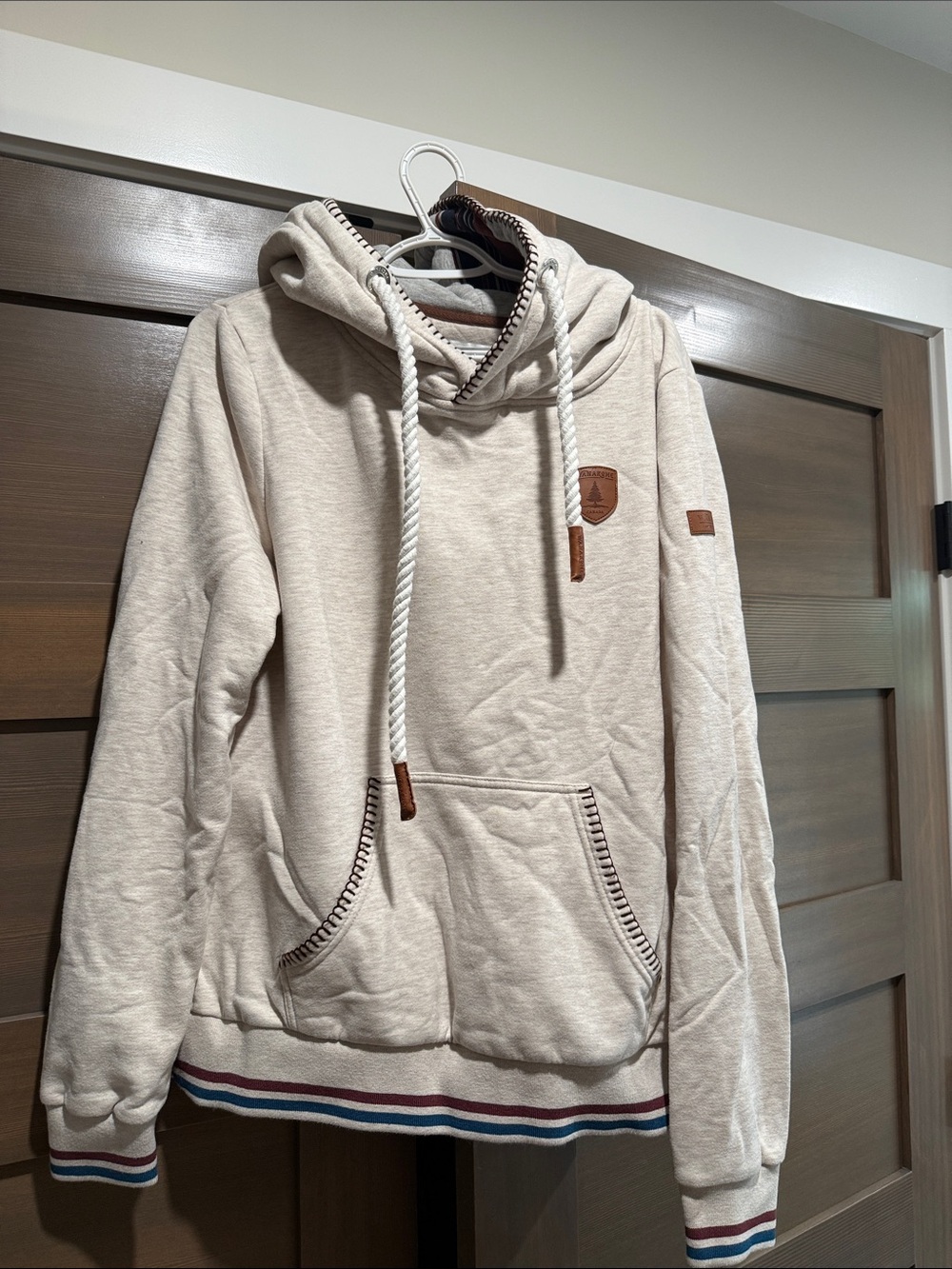 women’s wanakome Hooded Pullover Sweater - Cream